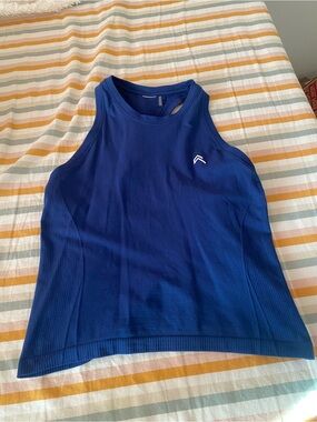 GO TO SEAMLESS FITTED MID TANK TOP- Vintage Navy -M